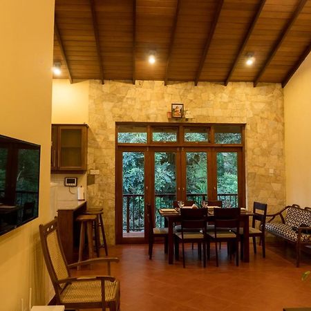Aronka Homestay Kandy Exterior photo