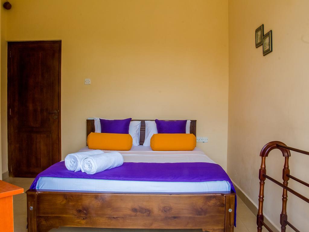 Aronka Homestay Kandy Exterior photo