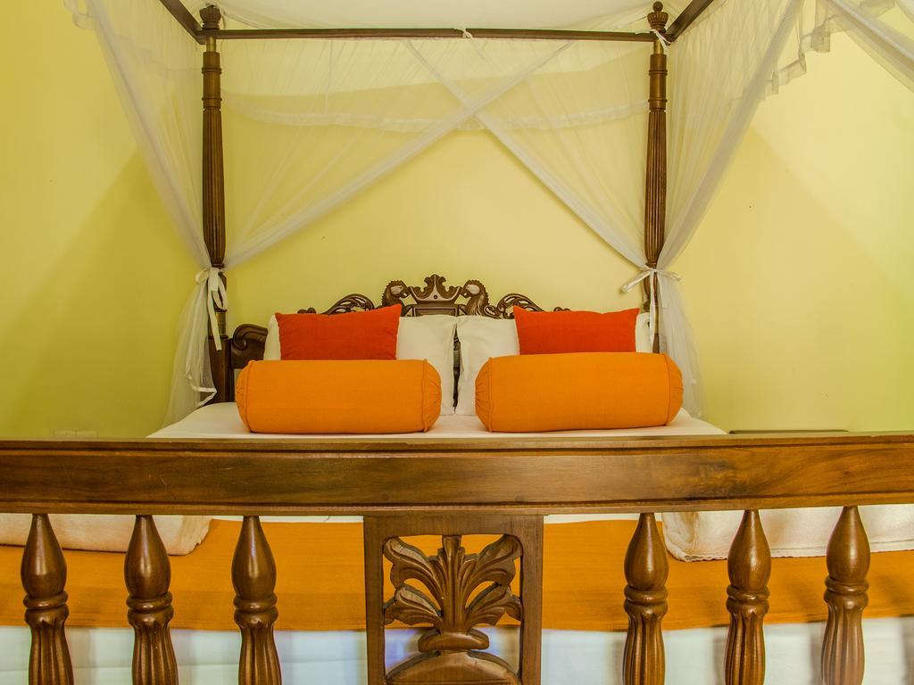 Aronka Homestay Kandy Exterior photo