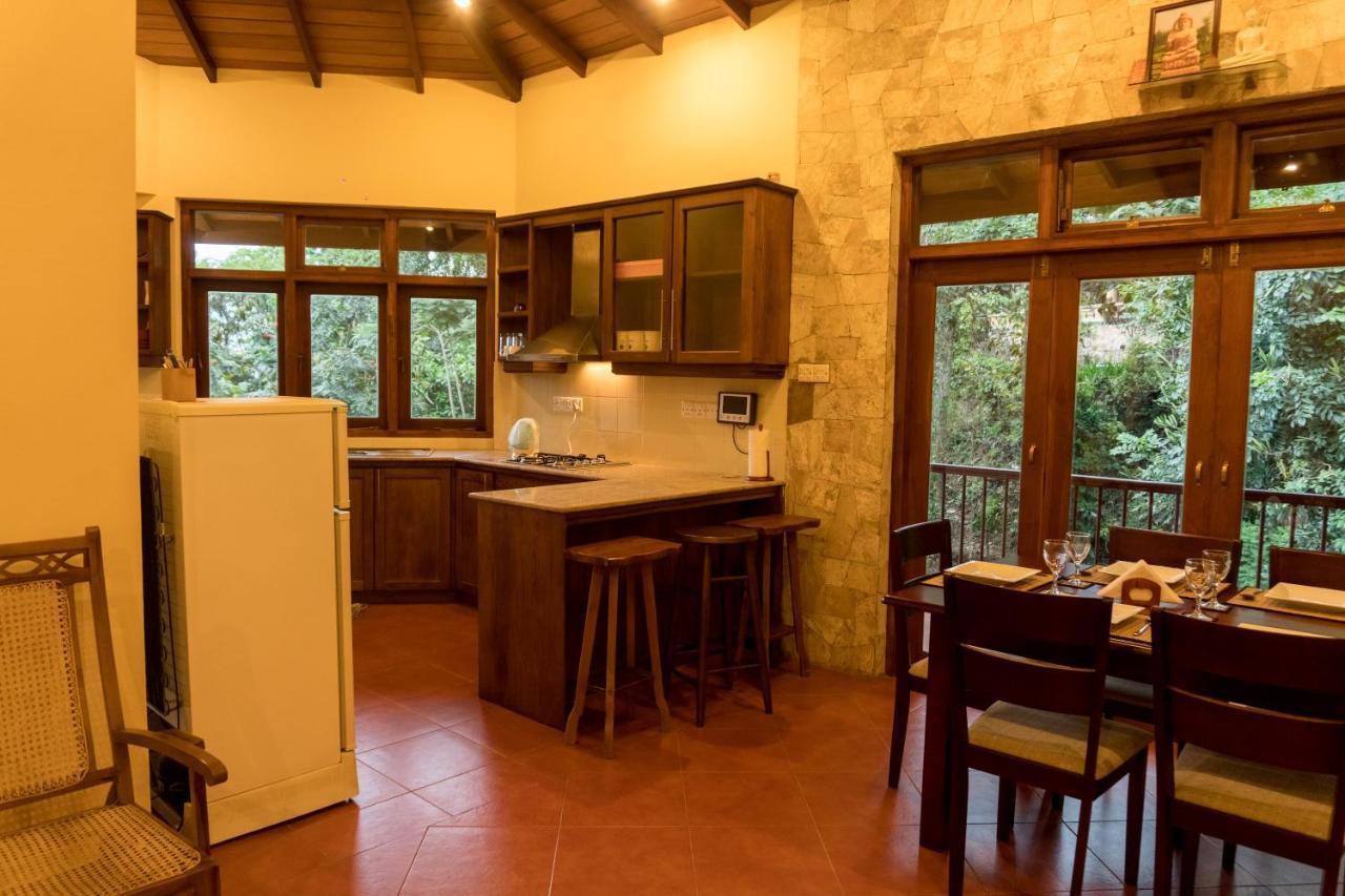 Aronka Homestay Kandy Room photo