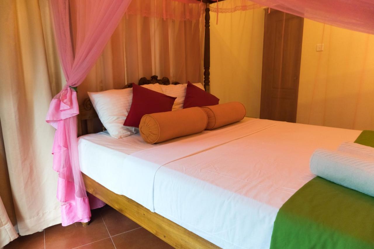 Aronka Homestay Kandy Room photo